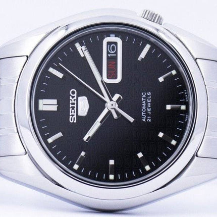 Orologio da uomo Seiko 5 ricondizionato con quadrante nero automatico 21 gioielli SNK361K1