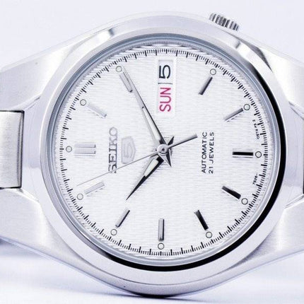 Orologio da uomo Seiko 5 ricondizionato con quadrante argento automatico 21 gioielli SNK601K1