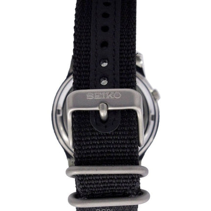 Orologio da uomo automatico Seiko 5 con quadrante nero militare ricondizionato SNK809K2