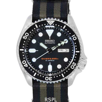 Orologio da uomo Seiko quadrante nero automatico SKX007J1-var-NATO21 200M da uomo