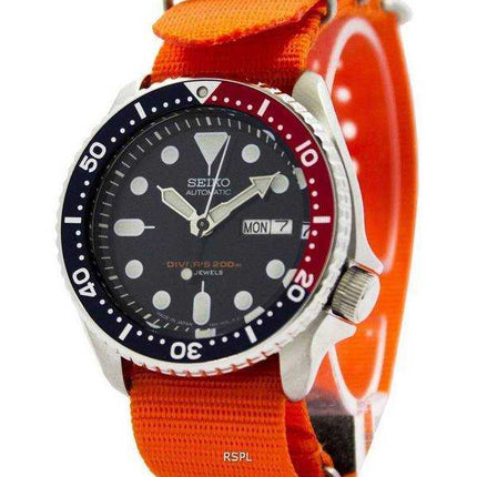 Orologio da uomo Seiko Automatic Diver 200M NATO con cinturino SKX009J1-NATO7