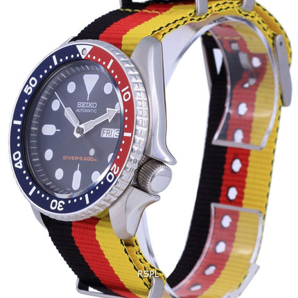 Seiko Automatic Diver&#39;s Orologio da uomo in poliestere SKX009K1-var-NATO26 200M