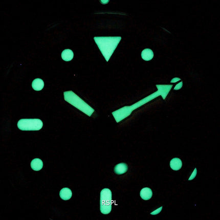 Orologio da uomo in poliestere SKX011J1-var-NATO25 200M di Seiko Automatic Diver&#39;s Japan Made