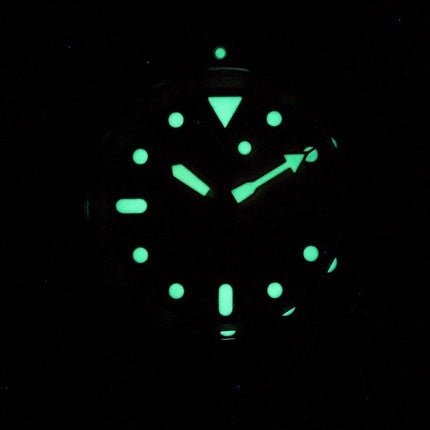 Orologio da uomo in poliestere SKX011J1-var-NATO27 200M di Seiko Automatic Diver&#39;s Japan Made