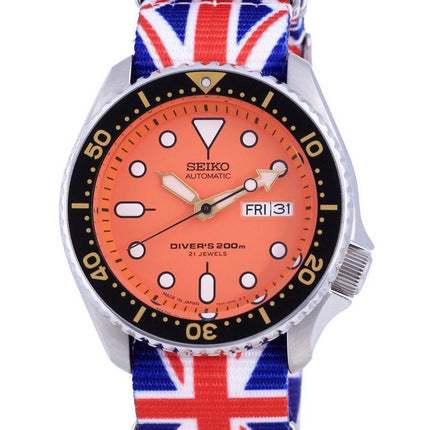 Orologio da uomo in poliestere SKX011J1-var-NATO28 200M di Seiko Automatic Diver&#39;s Japan Made