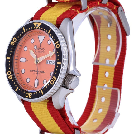 Orologio da uomo in poliestere SKX011J1-var-NATO29 200M di Seiko Automatic Diver&#39;s Japan