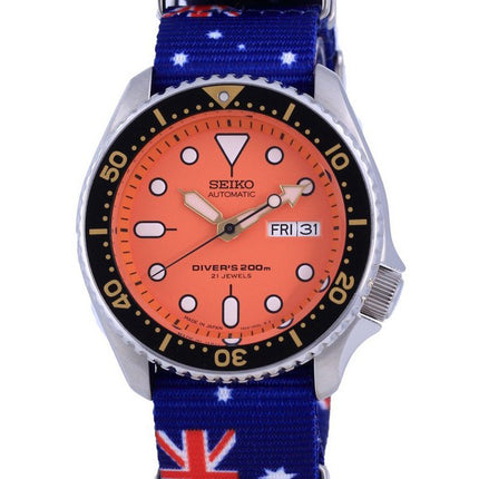 Orologio da uomo in poliestere SKX011J1-var-NATO30 200M di Seiko Automatic Diver&#39;s Japan Made