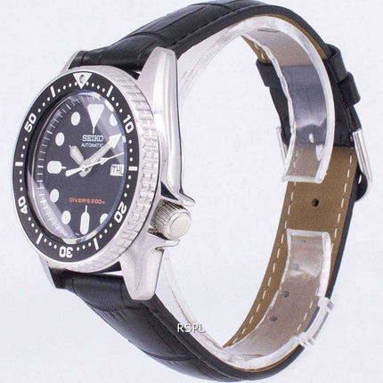 Orologio da uomo Seiko Automatic SKX013K1-MS1 Diver's 200M Black Leather Strap
