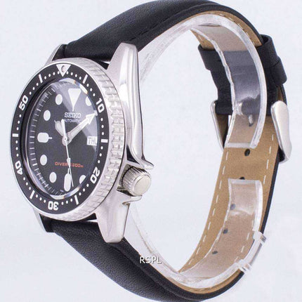 Orologio da uomo Seiko Automatic SKX013K1-MS5 Diver's 200M Black Leather Strap