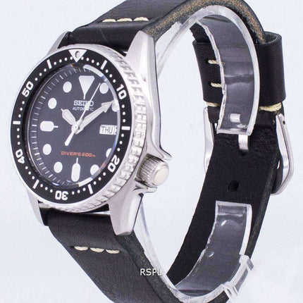 Orologio da uomo Seiko Automatic SKX013K1-MS8 Diver's 200M Black Leather Strap