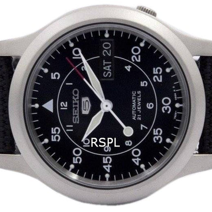 Orologio da uomo automatico Seiko 5 con quadrante nero militare ricondizionato SNK809K2