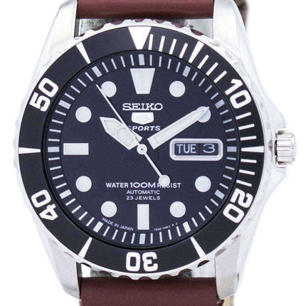 Orologio da uomo automatico Seiko 5 con cinturino in tela 23 SNZF17J1-NS1