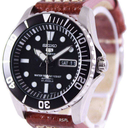 Orologio da uomo con quadrante automatico sportivo Seiko 5 in pelle marrone SNZF17K1-LS1
