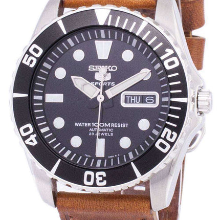 Orologio da uomo con quadrante automatico sportivo in pelle marrone di Seiko 5 Sport SNZF17K1-LS9