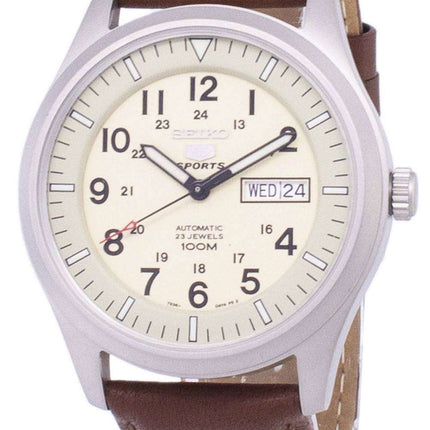 Orologio da uomo con quadrante automatico sportivo Seiko 5 in pelle marrone SNZG07K1-LS12