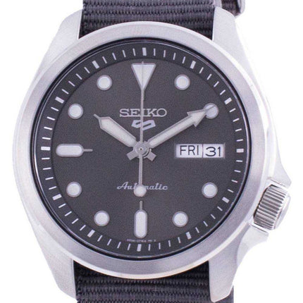 Orologio da uomo automatico Seiko 5 con quadrante grigio con cinturino in nylon SRPE61 SRPE61K1 SRPE61K 100M