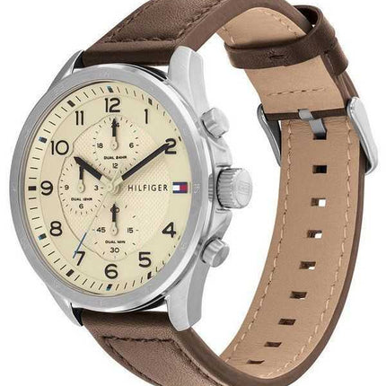 Orologio da uomo Tommy Hilfiger Axel multifunzione cinturino in pelle quadrante crema al quarzo 1792003