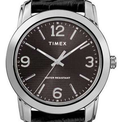 Timex classico quadrante nero cinturino in pelle quarzo TW2R86600 orologio da uomo