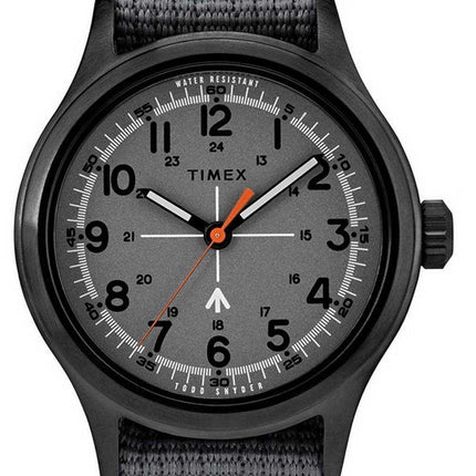 Orologio da uomo Timex X Todd Snyder al quarzo di ispirazione militare TWG017700