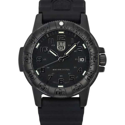 Orologio da uomo Luminox Leatherback SEA Turtle con cinturino in silicone e quadrante nero, al quarzo svizzero XS.0301.BO.L 100M