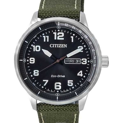 Orologio da uomo Citizen Urban Eco-Drive ricondizionato con cinturino in nylon verde e quadrante nero BM8590-10E 100M
