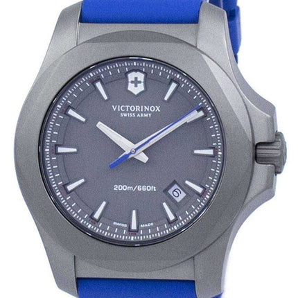 Orologio da uomo Victorinox INOX Titanium Swiss Army Quartz 200M 241759