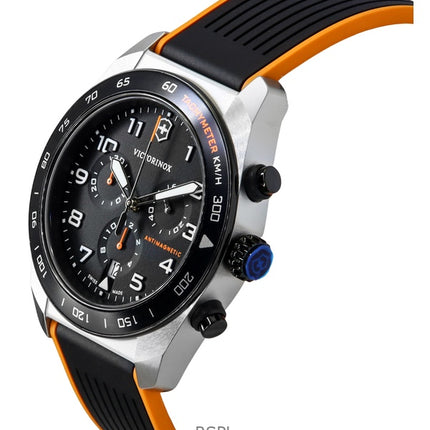 Orologio da uomo Victorinox Swiss Army Cronografo con cinturino in gomma e quadrante nero al quarzo 242050 100M