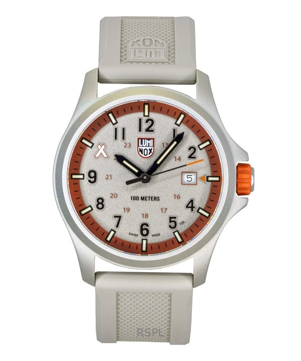 Orologio da uomo Luminox Bear Grylls Survival Land con cinturino in gomma e quadrante beige al quarzo XB.3717 100M