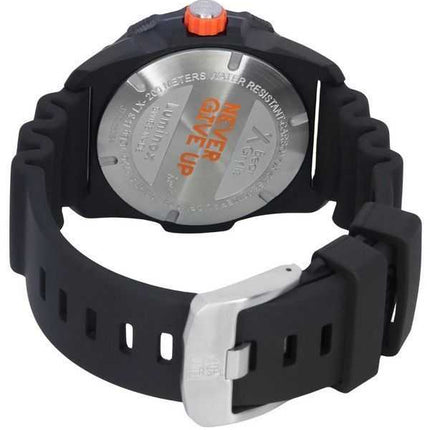 Orologio da uomo Luminox Bear Grylls Survival SEA cinturino in caucciù quadrante nero svizzero al quarzo Diver XB.3723 200M