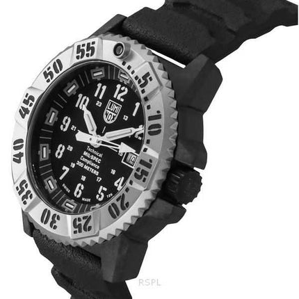 Luminox MIL-SPEC Cinturino in gomma e nylon Quadrante nero Quarzo Diver&#39;s XL.3351.1.SET Orologio da uomo 300M con cinturino