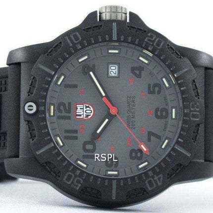 Orologio da uomo Luminox Land Black OPS Carbon 8800 Series Swiss Quartz 200M XL.8802
